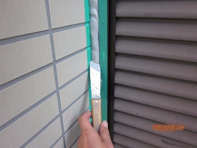劣化した外壁シーリングの打ち替え工事 堺市 大阪の防水工事 外壁補修 塗装 シーリング工事なら防水市場