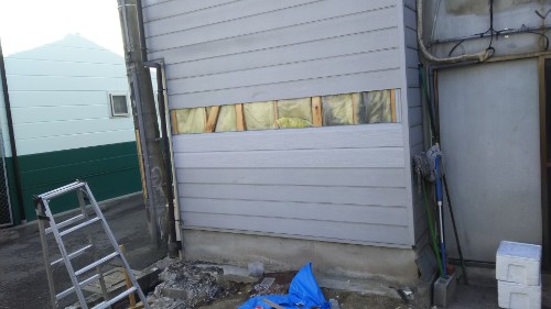 住宅の金属製サイディングボードの部分補修　大阪府茨木市