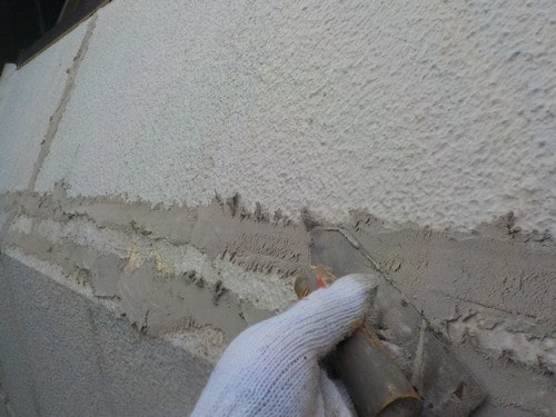 押入れの漏水は「外壁のヒビ」が原因！部分補修工事で改善　東成区マンション