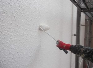 外れかけの雨樋の補修とシーリング・外壁塗装で雨漏りを止める｜大阪市都島区のマンション