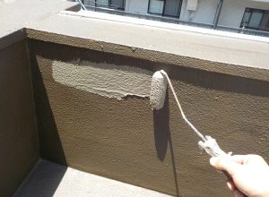 増改築ですき間が多い築50年のビルの屋上から雨漏り！防水や注入で対策　大阪市北区