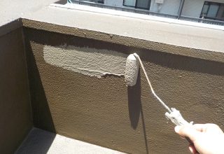 増改築ですき間が多い築50年のビルの屋上から雨漏り！防水や注入で対策　大阪市北区