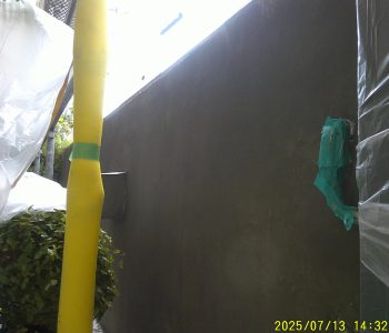 RC造の外壁に浮きや膨れ！ウレタン塗膜防水などで雨漏りに対処　大阪市阿倍野区